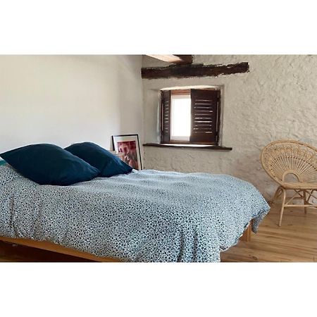 Chambre Triple Deluxe - Gite De La Louve Fougax-et-Barrineuf 外观 照片